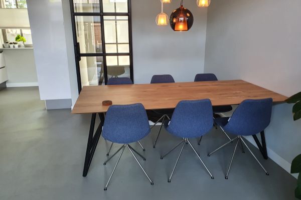 Toffe tafel (met verjongde rand)